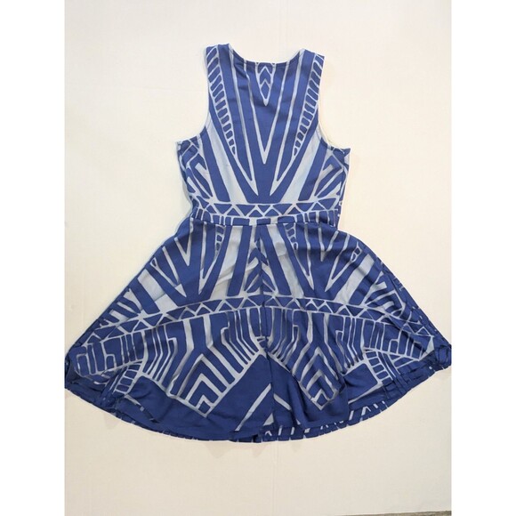 Love Fire Women's Dress Blue Lace Overlay Med Sleeveless High Neck Lined Mini - Picture 2 of 11